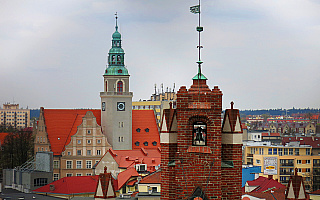 Straż miejska otoczyła ochroną olsztyński ratusz. Do tej pory w budynku zamiast ochroniarzy byli portierzy